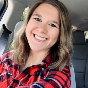 Meet your Posher, Meredith